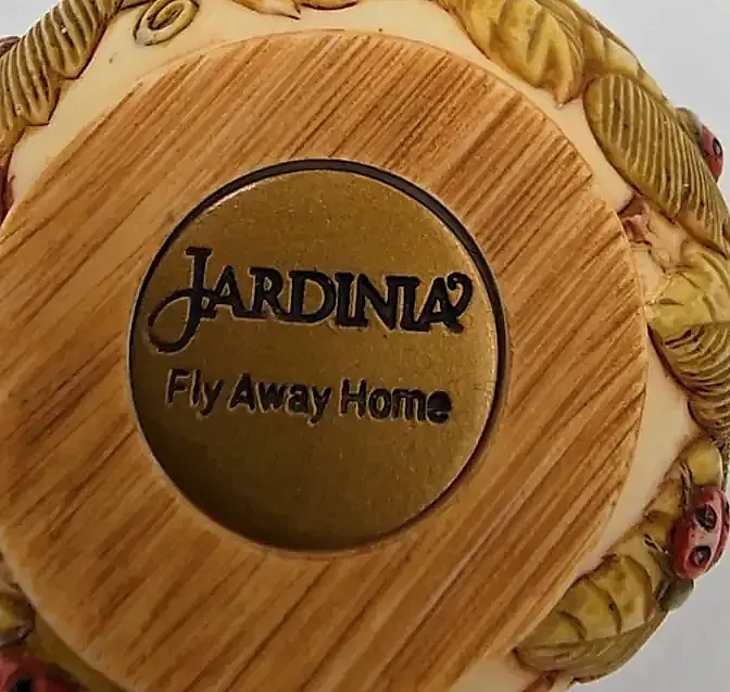 Jardinia Harmony Kingdom "Fly Away Home" Ladybug Trinket Box (With Original Box)