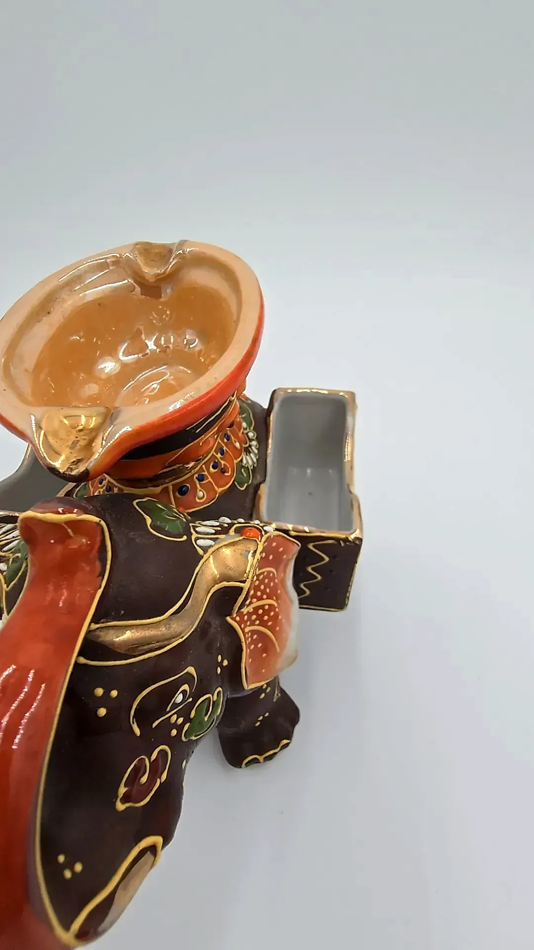 Vintage Satsuma Style Elephant Ashtray Cigarette Match Holder Hand Painted Japan — detail