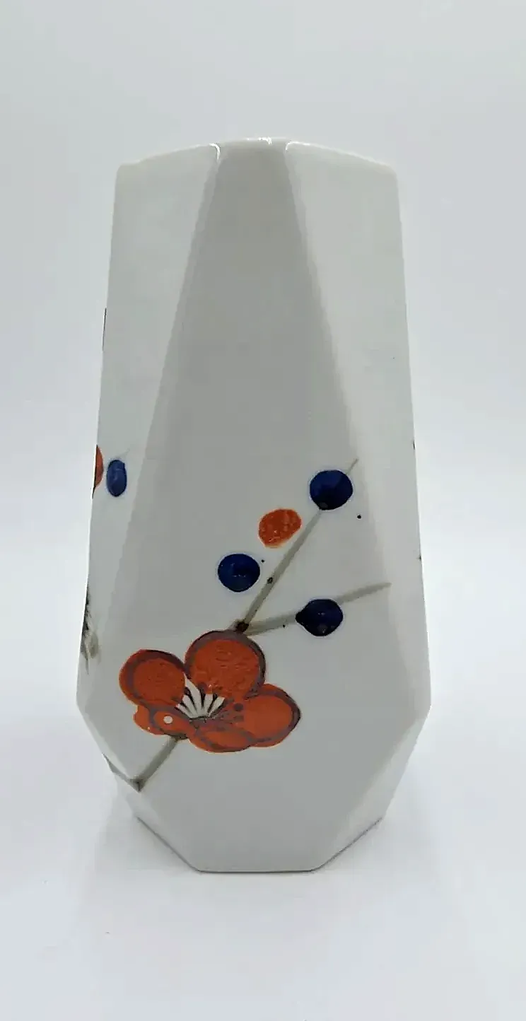 Vintage Kazan-Yali Japanese geometric porcelain Flower Vase - HAND-PAINTED — side view