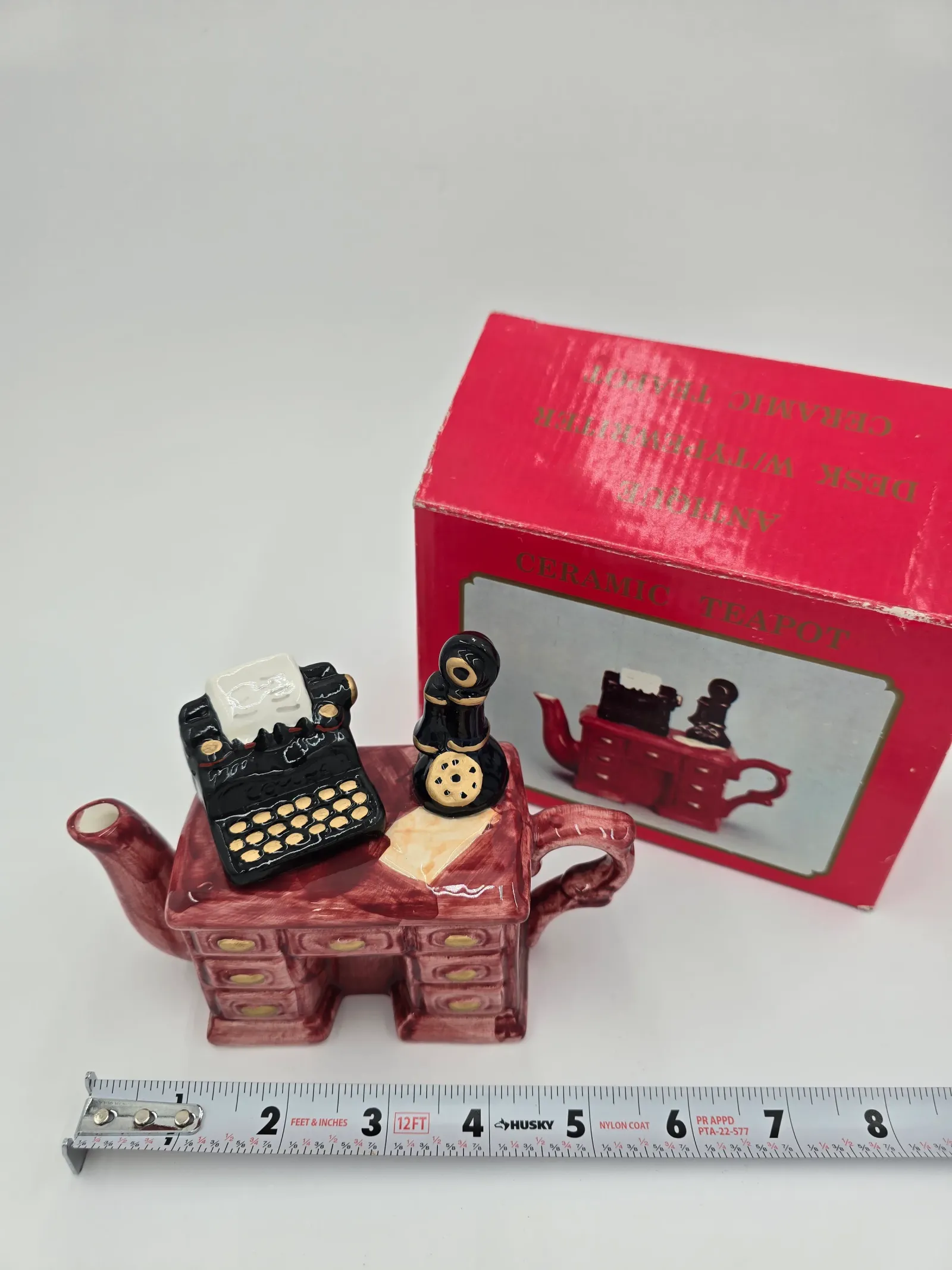 Ceramic teapot Desk w/Typewriter