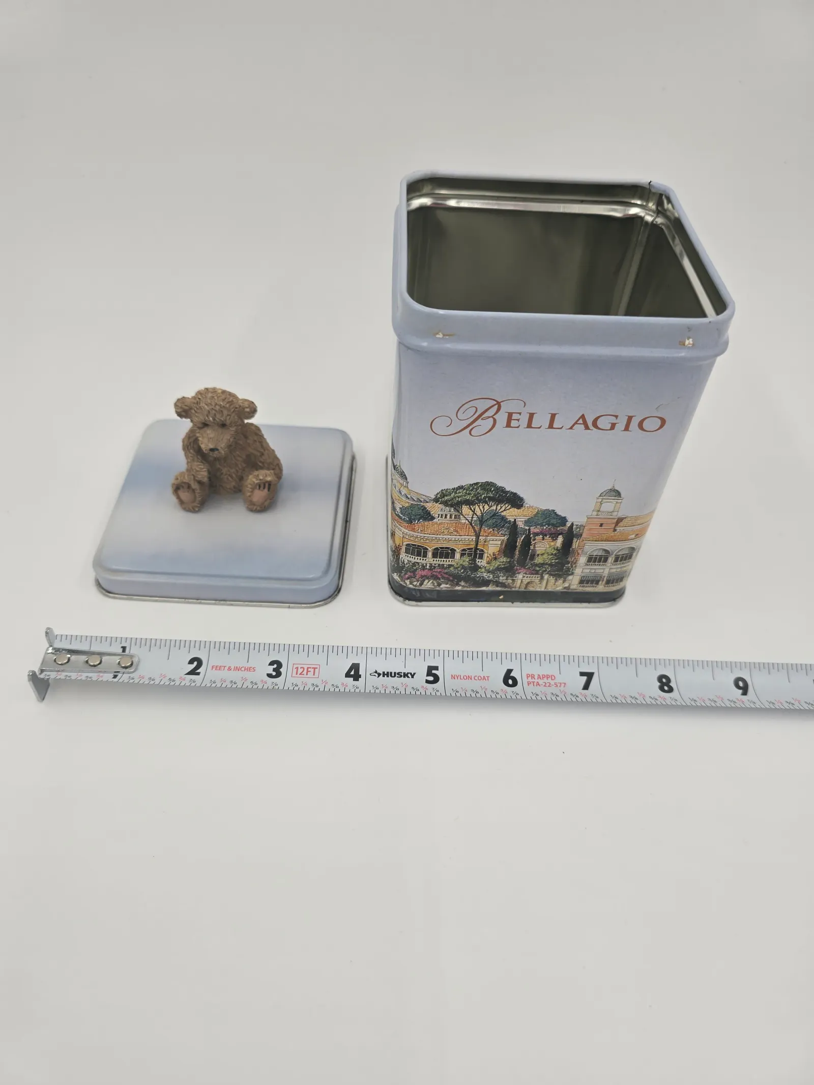 Bellagio tin