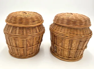 Vintage Wicker Lidded Storage Baskets Set of 2 Handwoven Rattan Cottage Farmhouse Decor