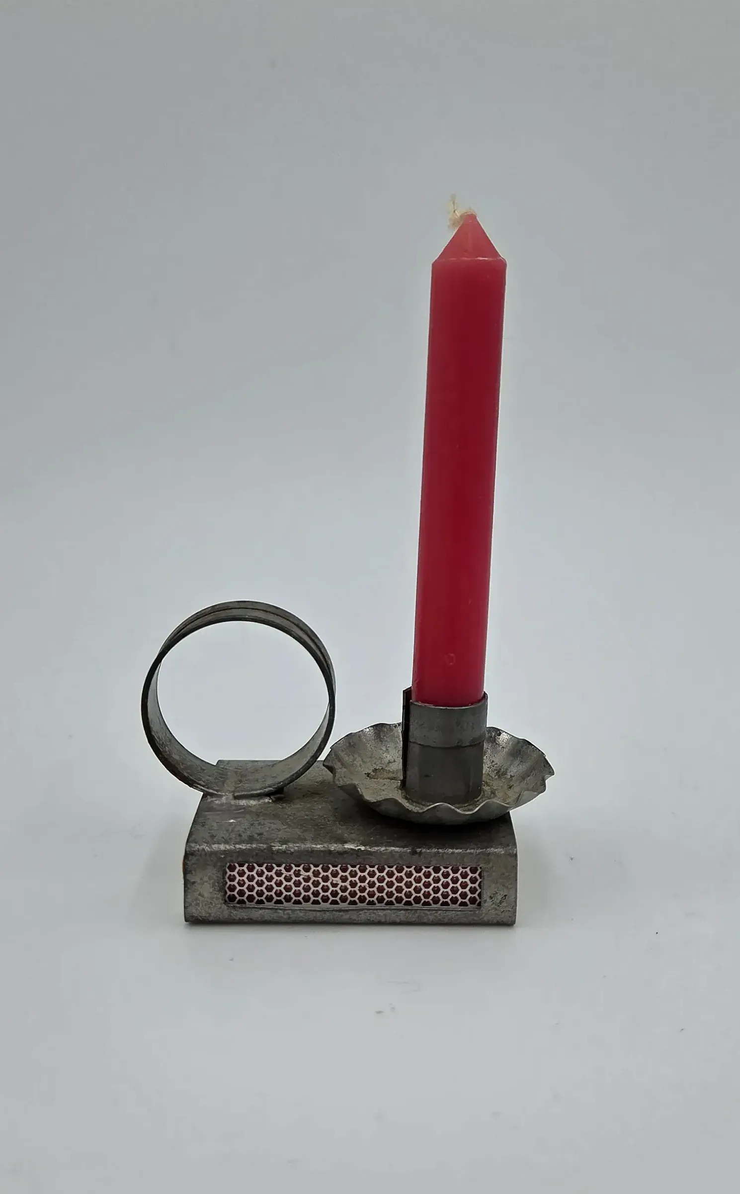 Candle holder