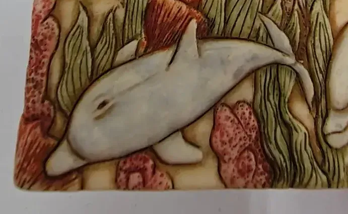 Jardinia Harmony Kingdom "Water Babies" Dolphin Trinket Box — detail