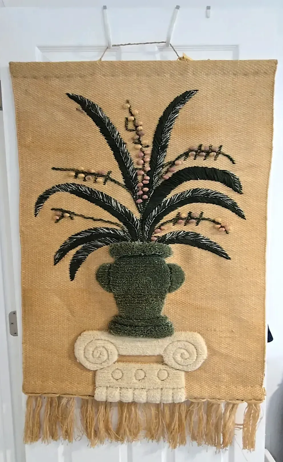 Vintage Jute Woven Wall Hanging 70s Boho Tufted Palm Urn Column Fiber Art Tag — side view