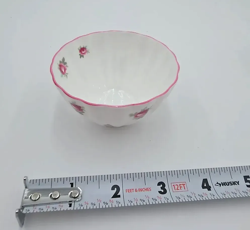 Vintage Tuscan Fine English Bone China Creamer & Sugar Bowl Pink Rosebuds Made in England