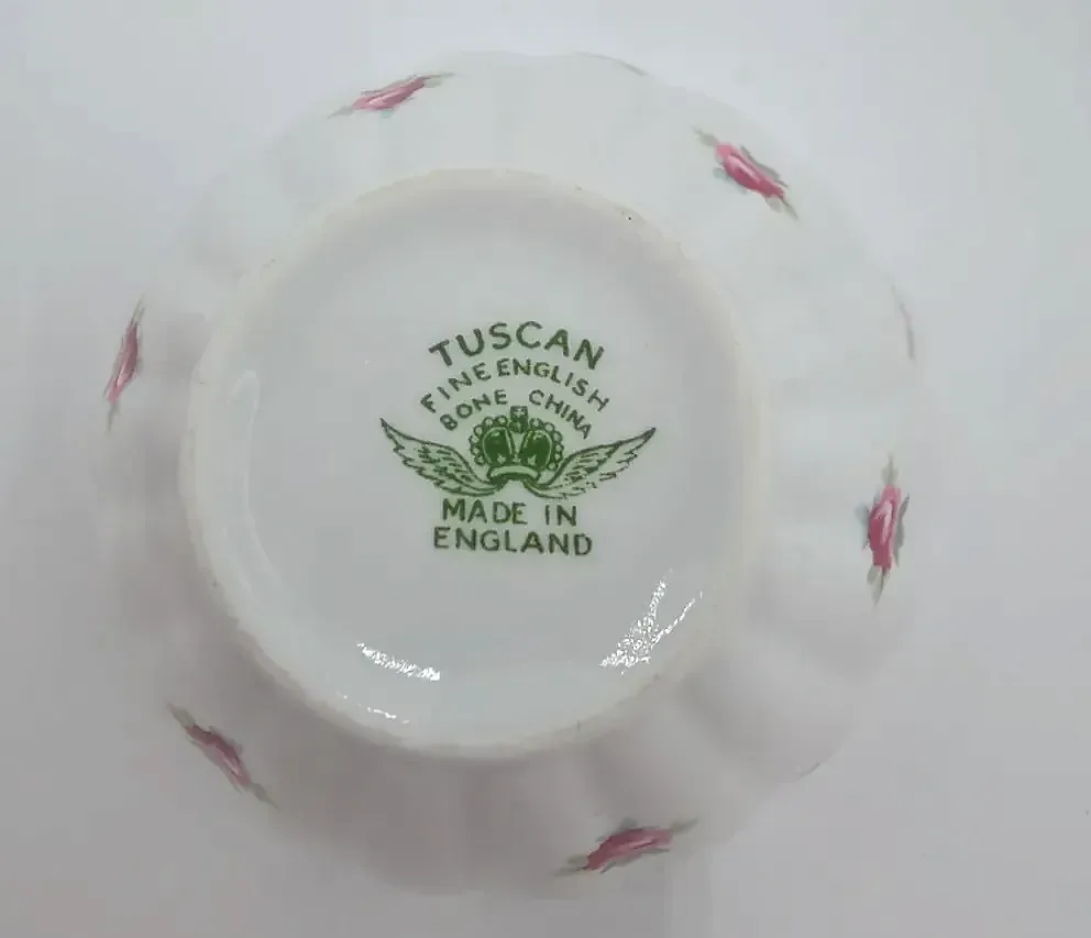 Vintage Tuscan Fine English Bone China Creamer & Sugar Bowl Pink Rosebuds Made in England