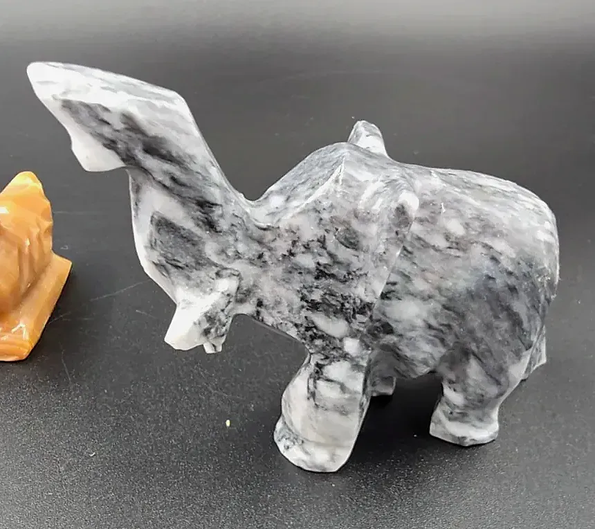 Vintage Hand  Animal Figurines Lot of 7 Elephant Dog — side view