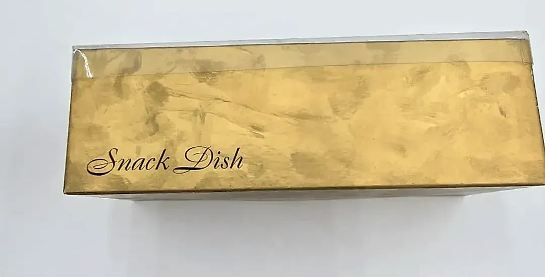 NOS Vintage Anchor Hocking Olive Green Snack Dish Prescut Star of David Boxed — detail