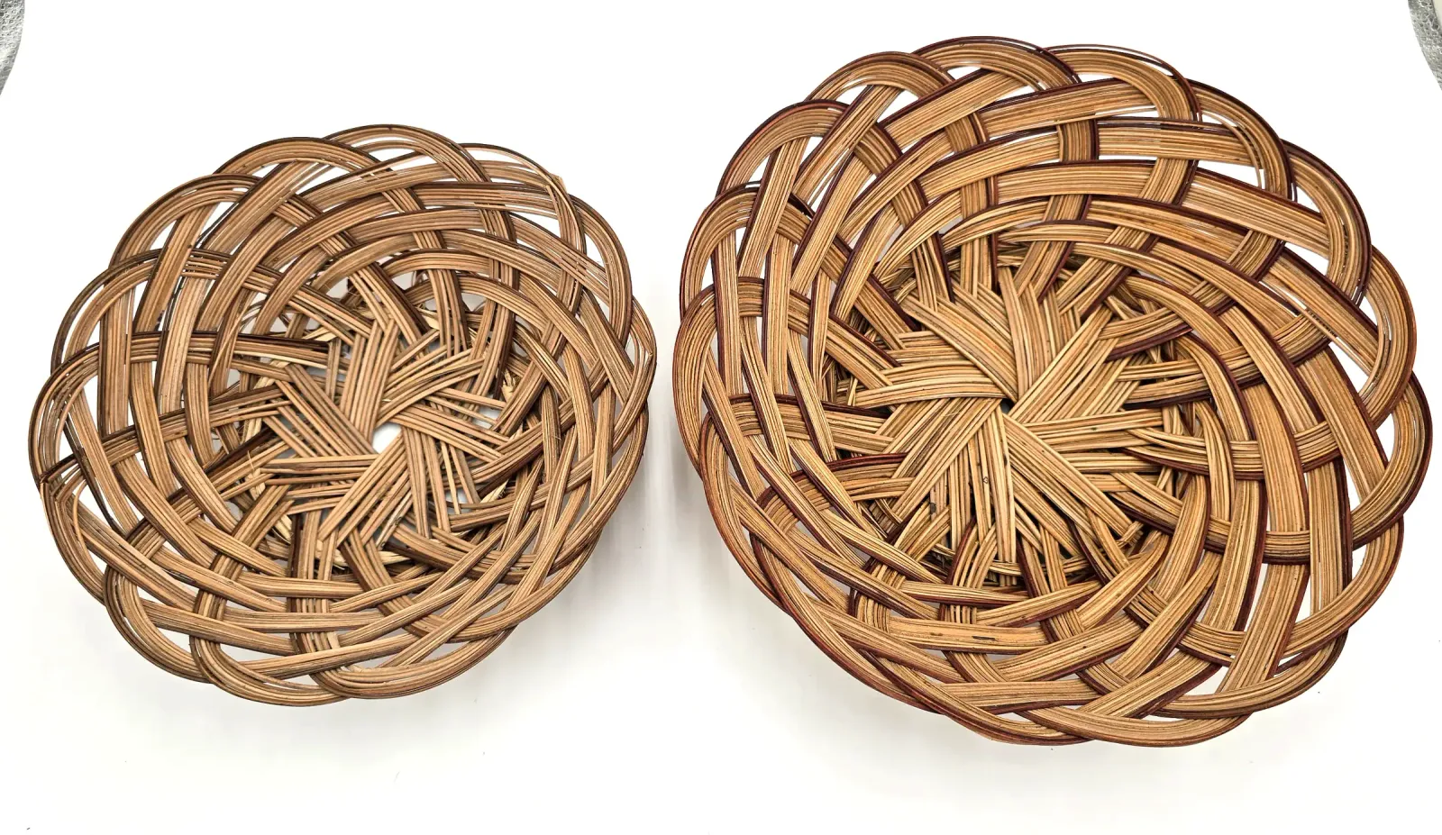 Vintage Rattan Wicker Baskets Set of 2 Scalloped Open Weave Boho