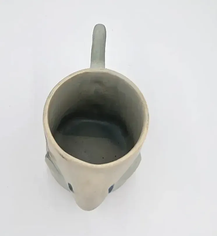 Kent Follette Studio Pottery Fish Mug Handcrafted Art Ceramic Coffee Cup Signed — detail