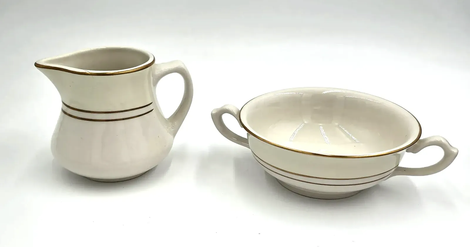 Vtg Homer Laughlin Best China Restaurant Ware Gold Band Creamer & Soup Bowl Set — side view