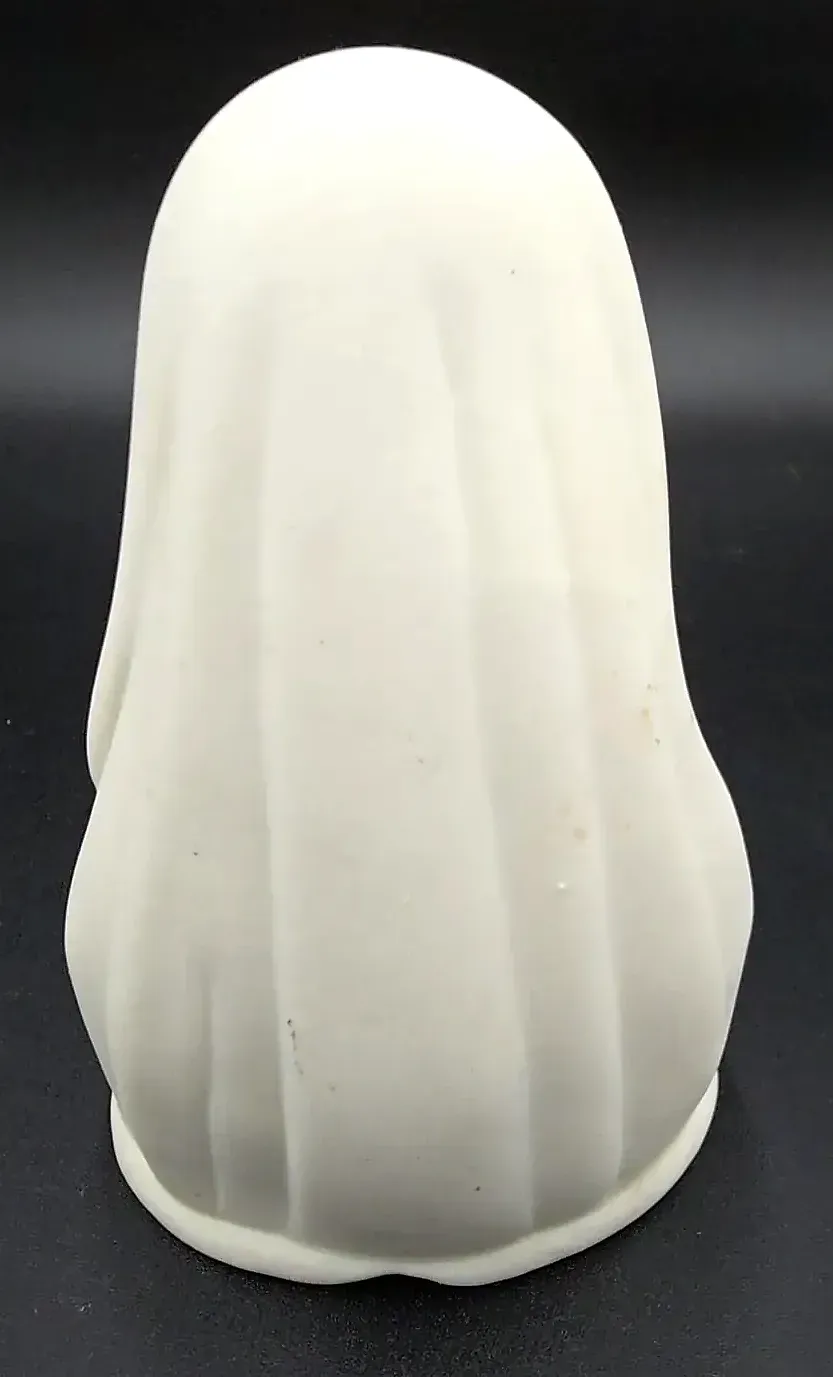 Antique Bisque Parian Ware Madonna Holding a Dove Figurine - — detail