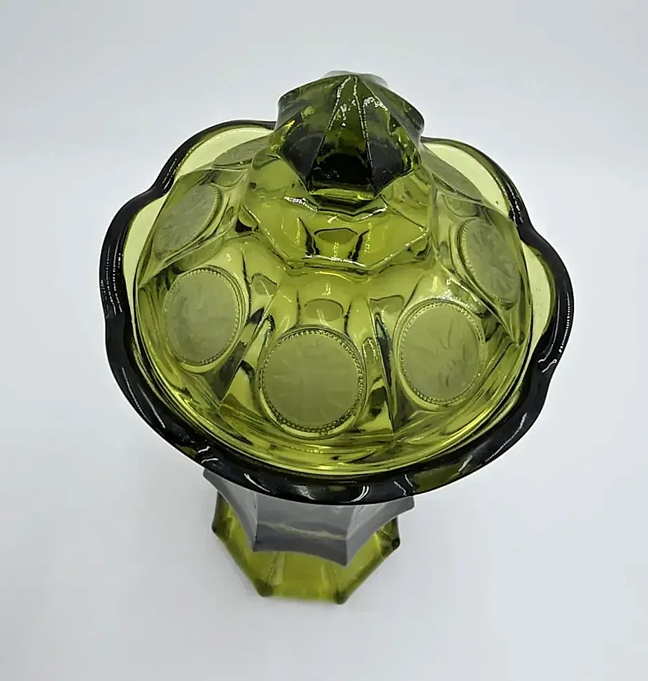 Vintage Fostoria Coin Glass Olive Green Large Covered Candy Jar Wedding Urn — detail