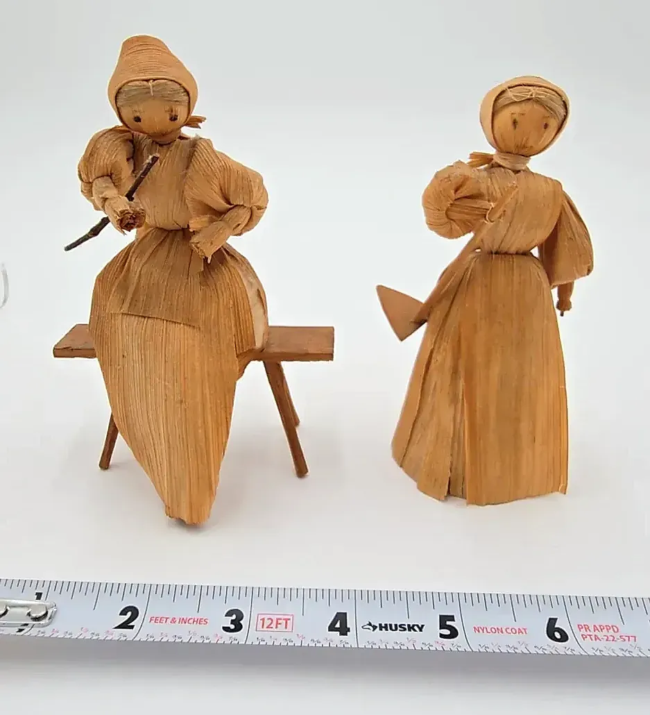 Vintage Handmade Corn Husk Dolls Pair Folk Art Country Farm