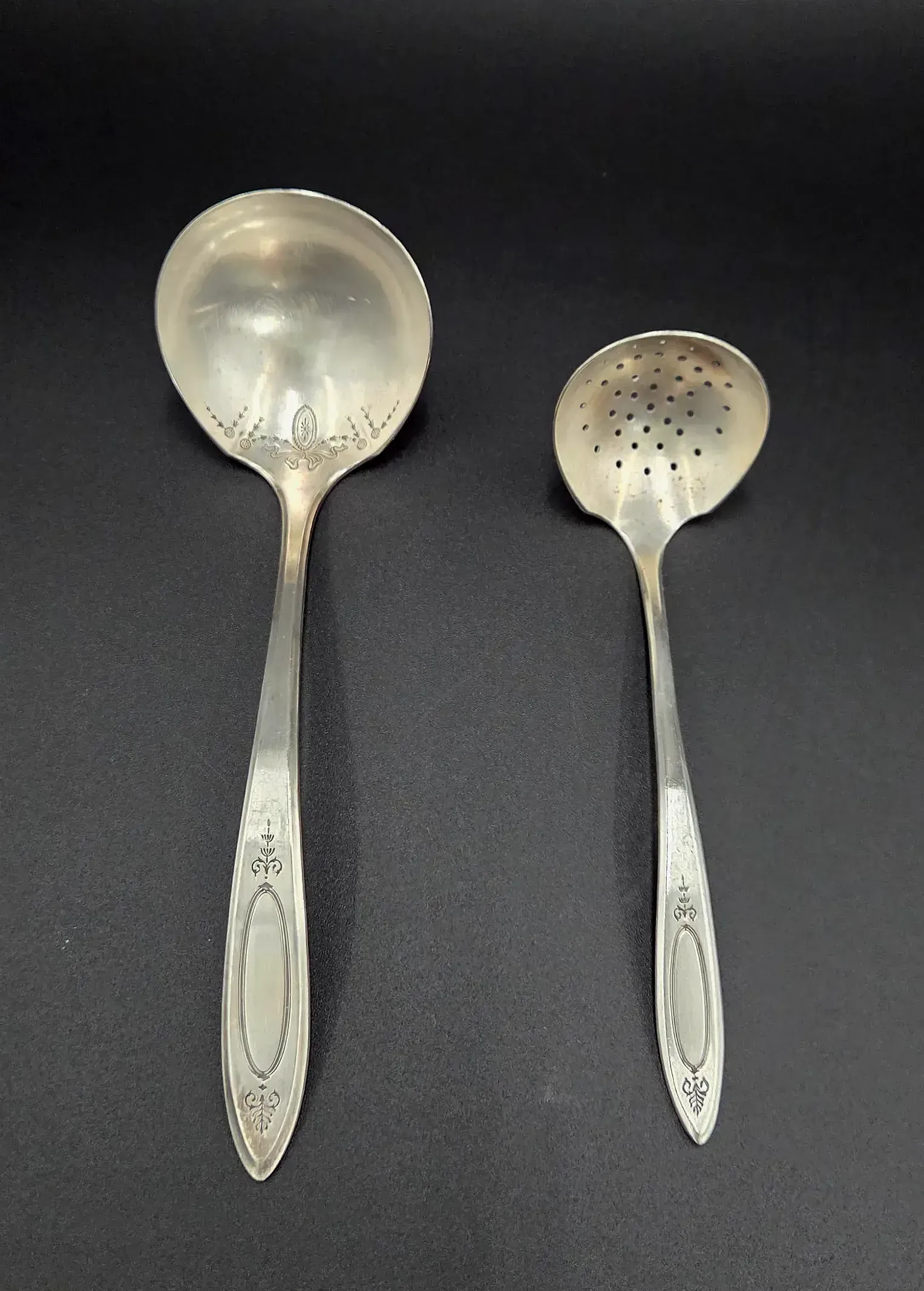 Vintage Community Plate Silverplate Gravy Ladle & Strainer Serving Spoon Matching Pair