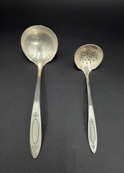 Vintage Community Plate Silverplate Gravy Ladle & Strainer Serving Spoon Matching Pair