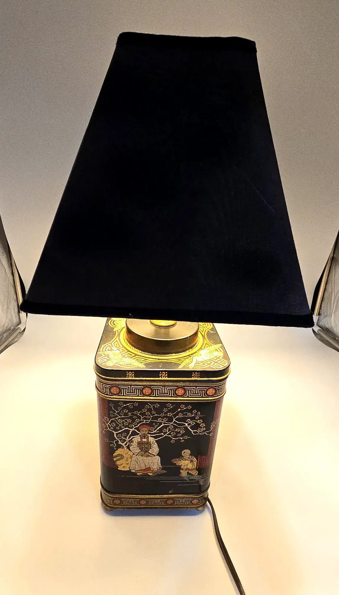 Vintage Chinoiserie Tea Tin Canister Table Lamp – Made in England Tin — side view