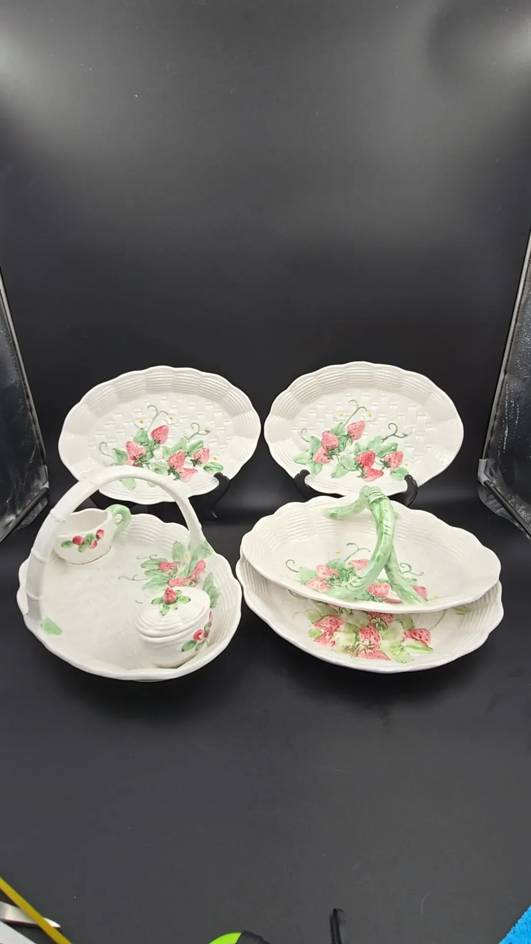 Vintage Zeta Bassano Italy Strawberry Majolica Ceramic Basket Set — maker's mark