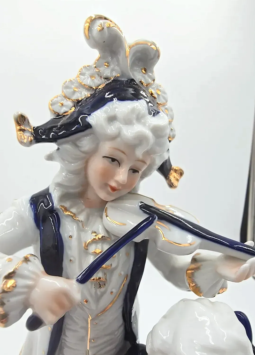 Vintage Porcelain Victorian Couple Figurine Violin Serenade Floral Gold Trim