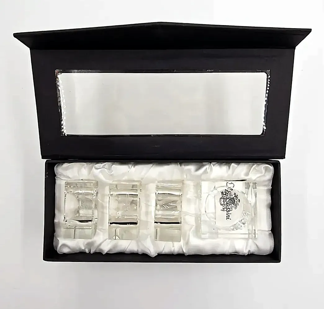 Oleg Cassini Crystal Napkin Ring Set of 4 Clear Square Faceted  Box