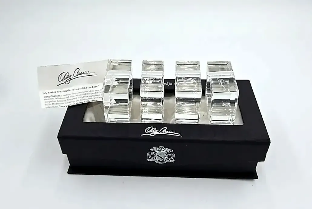 Oleg Cassini Crystal Napkin Ring Set of 4 Clear Square Faceted  Box — underside