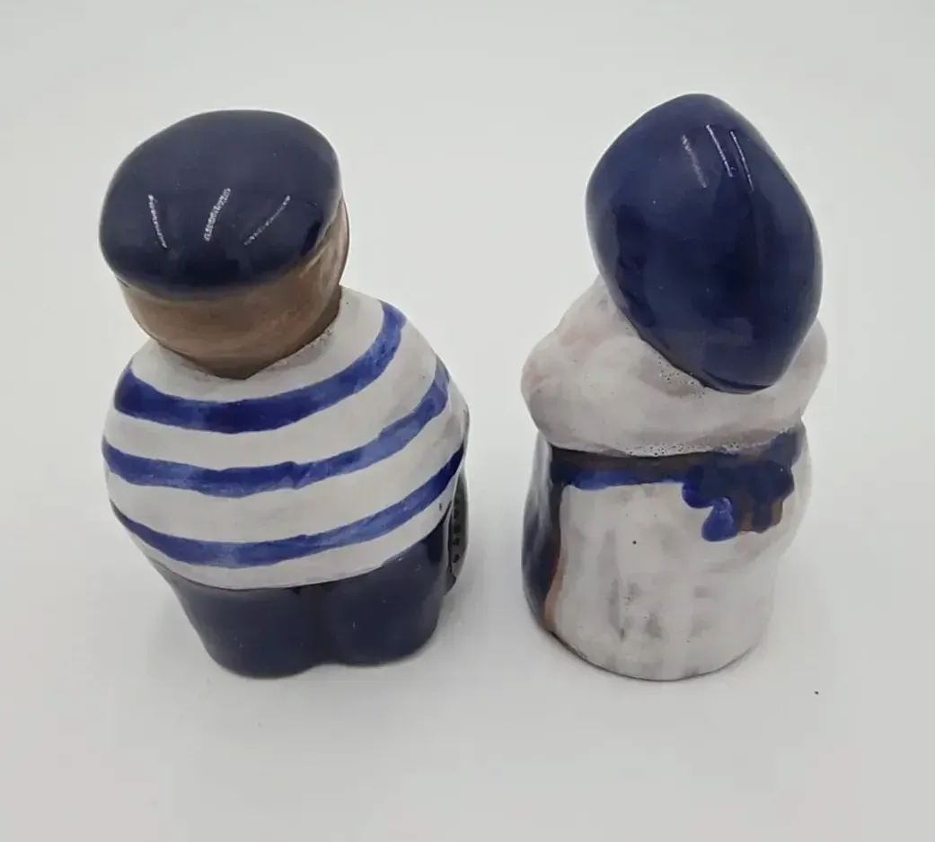Vtg Scandinavian Folk Art Clay Sailor Figurines Pair Signed B.O. Cobalt Blue — side view