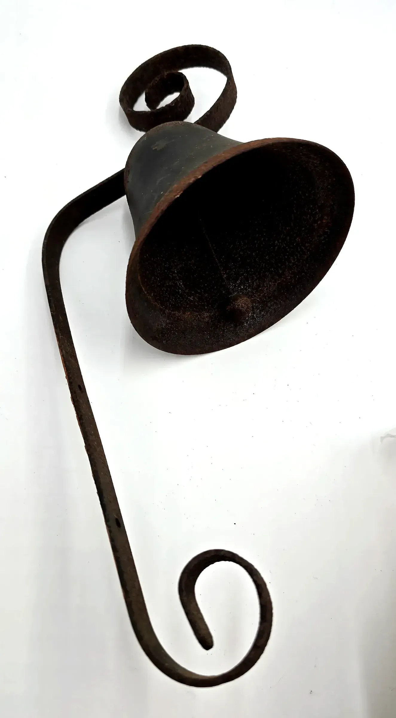 Vintage Dinner Bell Wall Mounted Wrought Scroll Bracket Farmhouse