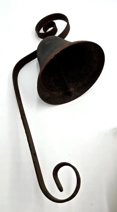 Vintage Dinner Bell Wall Mounted Wrought Scroll Bracket Farmhouse