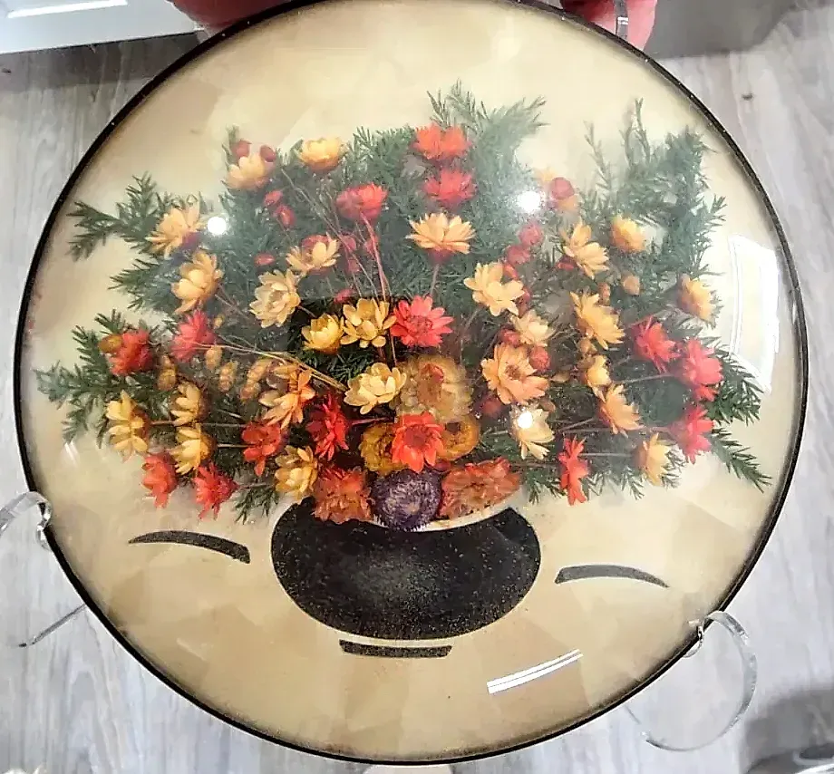 Vintage Pair Peter Watson’s Studio Convex Bubble Glass Dried Flower Art 3D — underside