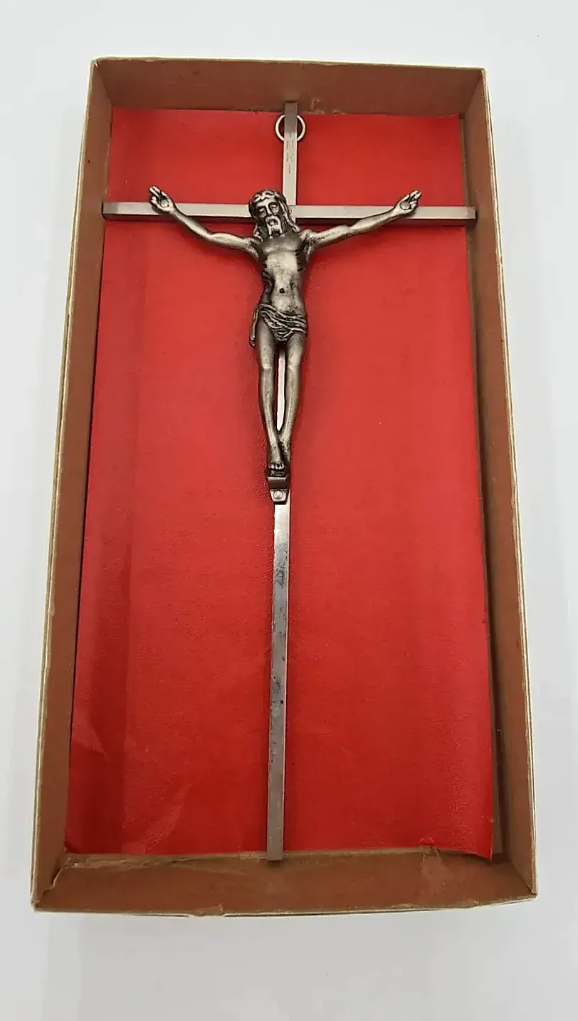 Vintage Silver Tone Metal Wall Crucifix with Corpus of Jesus & Original Box