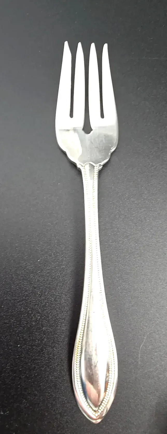 Oneida American Harmony Stainless Flatware 15 Pc — side view