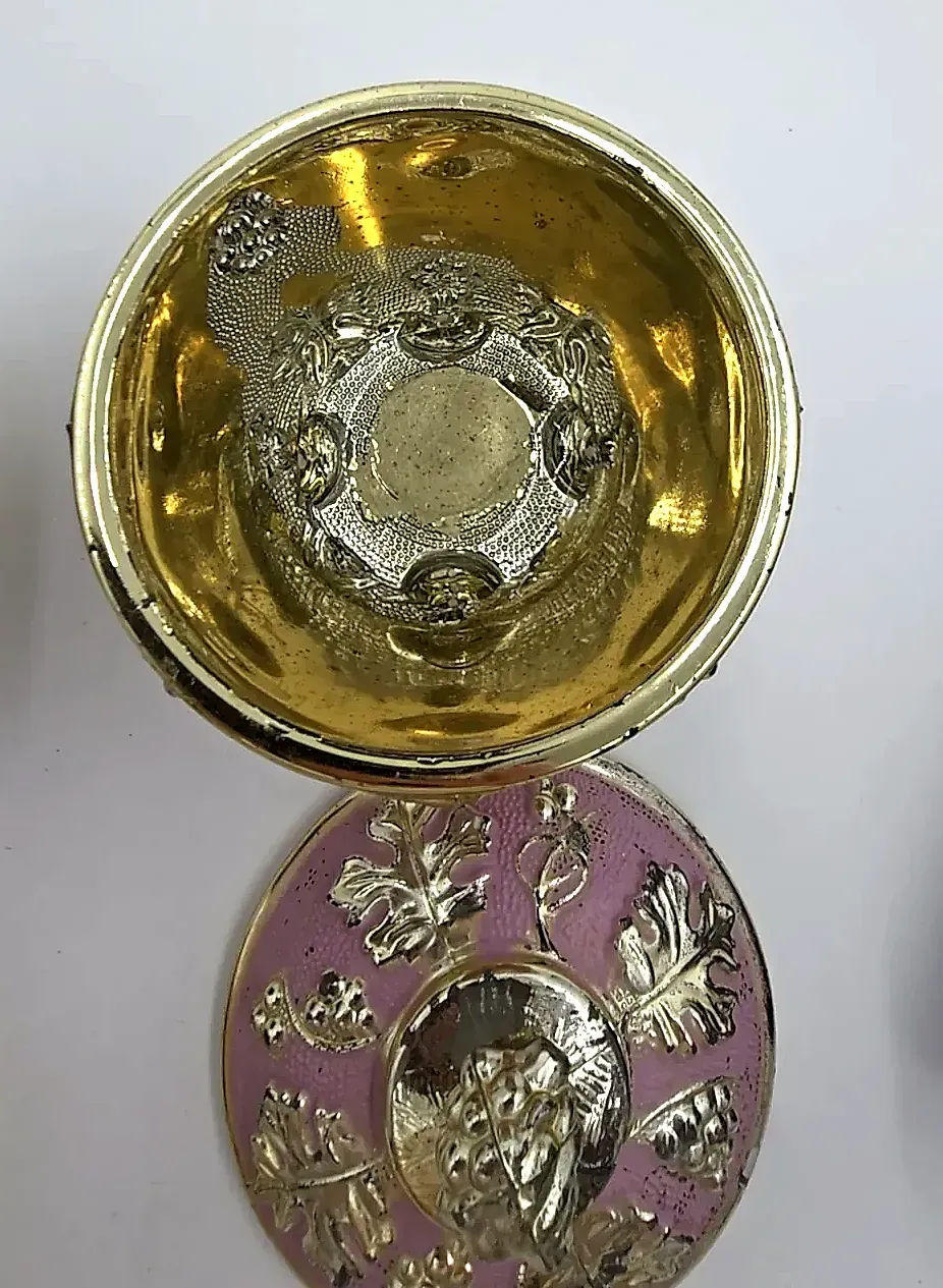 Pair of Vintage Mid-Century Hollywood Regency Footed Lidded Trinket Boxes — maker's mark