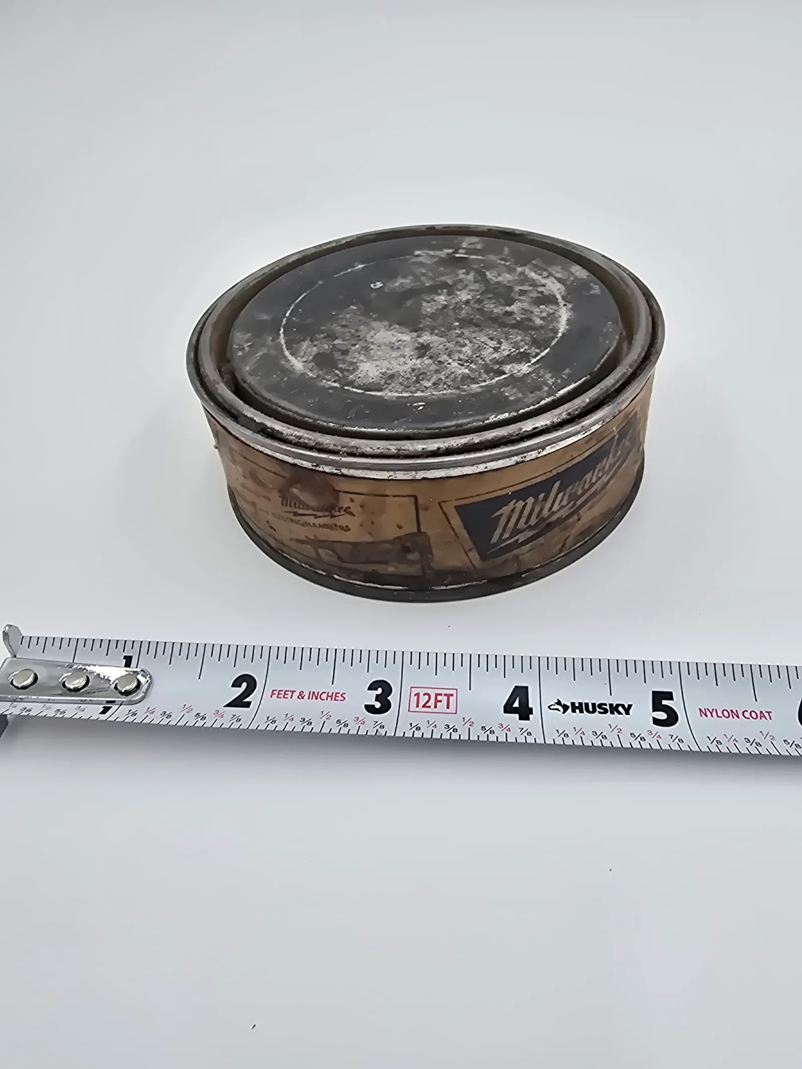 Milwaukee lubricant tin