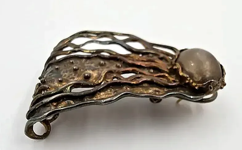 VTG Mid Century Brutalist Sterling Silver Jellyfish Brooch Studio Artisan Signed — maker's mark