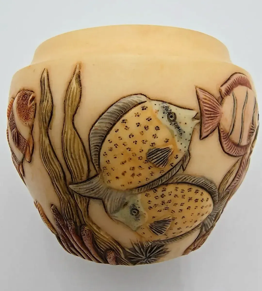 Vintage 2003 Jardinia by Harmony Kingdom "Tropical Garden" Lidded Trinket Box — underside