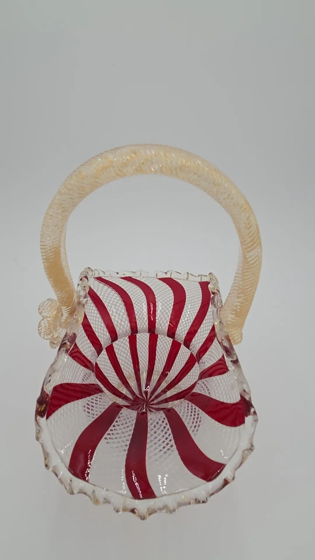 Red/clear glass basket