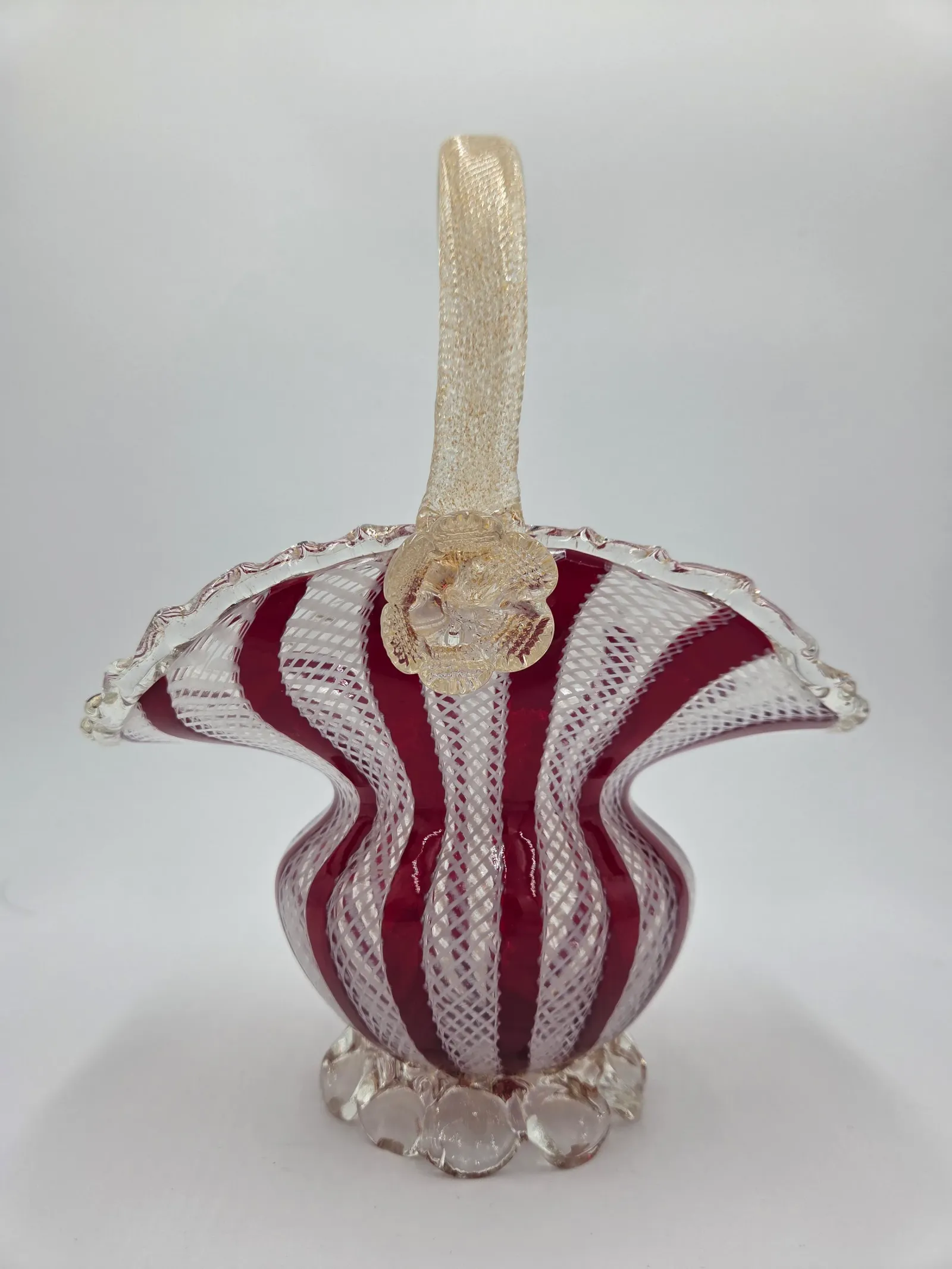 Red/clear glass basket