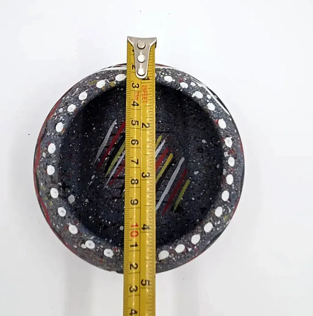 Vintage Walloo Studio Pottery Bowl Tribal Geometric Hand Painted Dish — detail