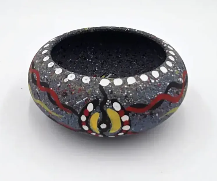 Vintage Walloo Studio Pottery Bowl Tribal Geometric Hand Painted Dish — underside