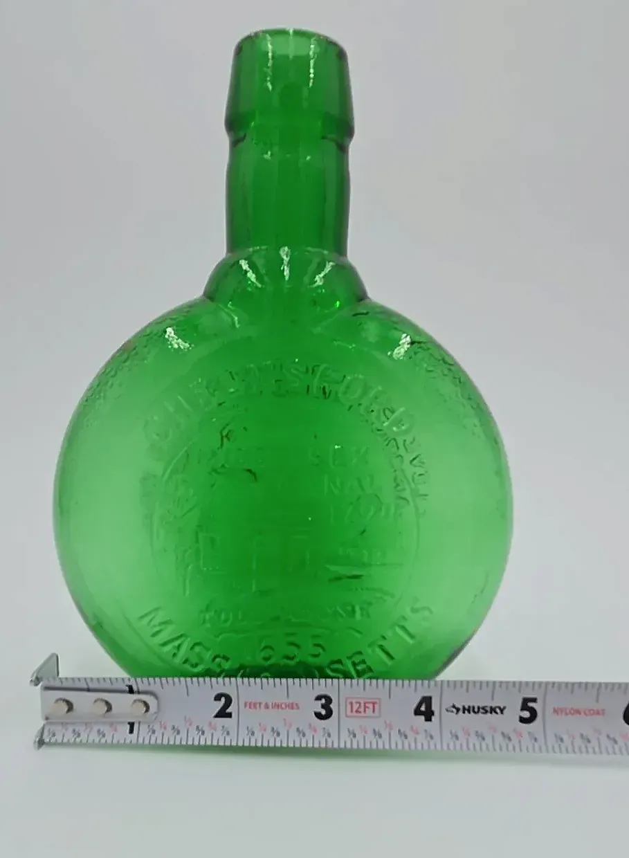 Vintage Wheaton Green Glass Clinton Store Glass Works Museum Bottle Middlesex Canal MA
