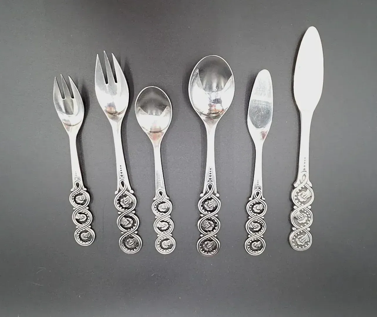 Vintage International Stainless Japan IE 9000 Flatware Serving Set 49 Pc Bird Handle Mid Century