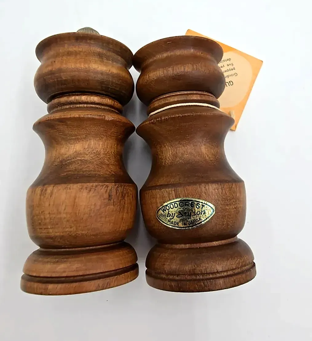 Vintage Woodcrest by Styson Pepper Mill Salt Shaker Set Wood Japan Mid Century Tag — detail