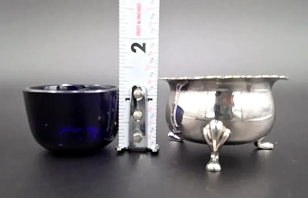 Vintage EPNS Silver Plate Open Salt Cellar Cobalt Blue Glass Insert 3 Footed