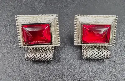 Vintage Ruby Red Glass Wrap Around Mesh Cufflinks Silver Tone Mid Century Modern