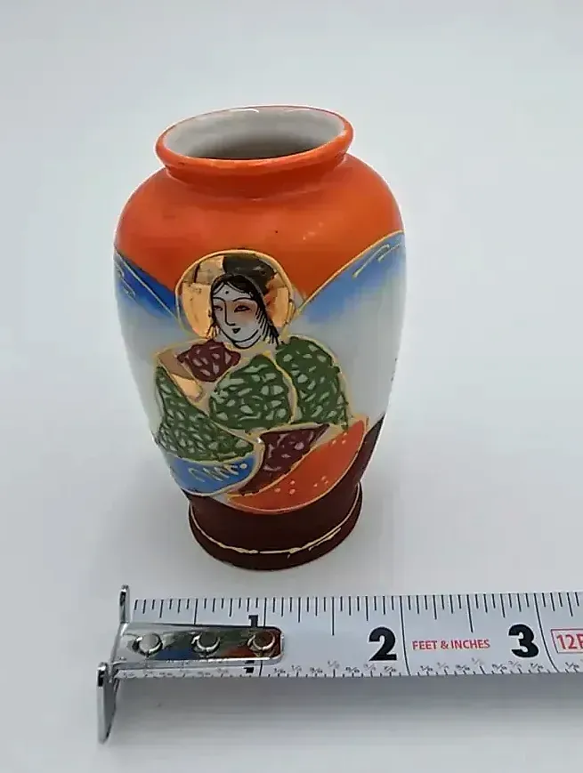 Vintage Occupied Japan Miniature Satsuma Style Vase set of 6